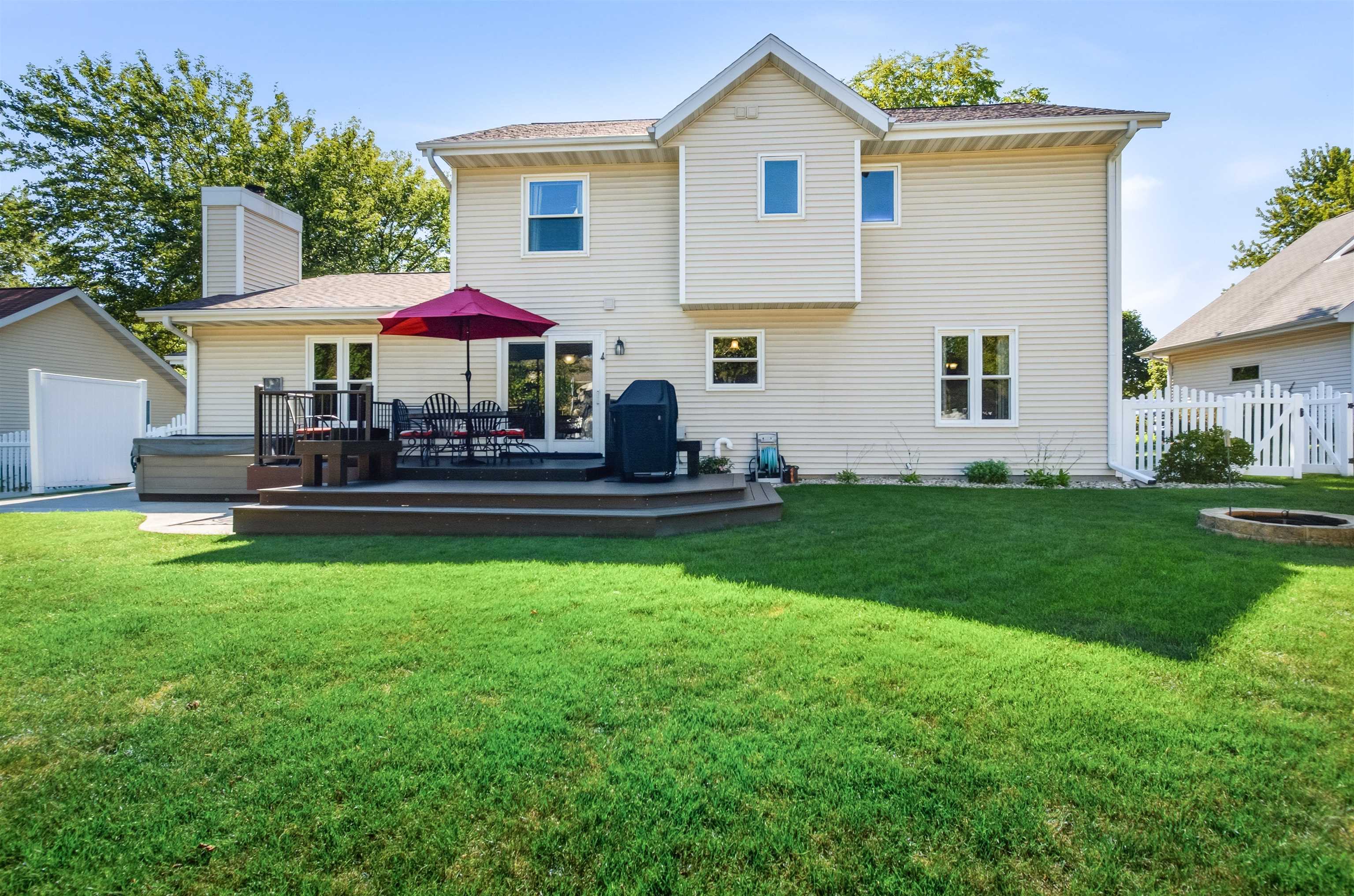 412 Bonnie Road Cottage Grove, WI 53527 - Photo 2 of 48