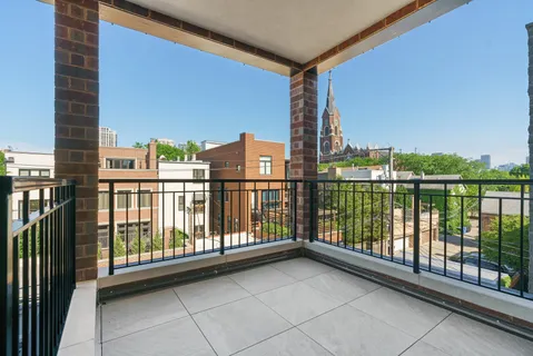 $2,500,000 | 1942 North Orchard Street, Unit 2, Chicago, IL 60614