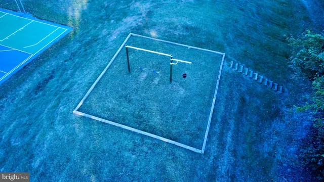 $3,900 | 2410 Dakota Lakes Drive, Herndon, VA 20171