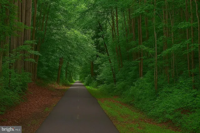 $3,900 | 2410 Dakota Lakes Drive, Herndon, VA 20171