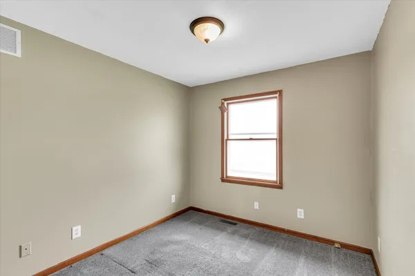 $199,900 | 3330 West William Street, Champaign, IL 61821