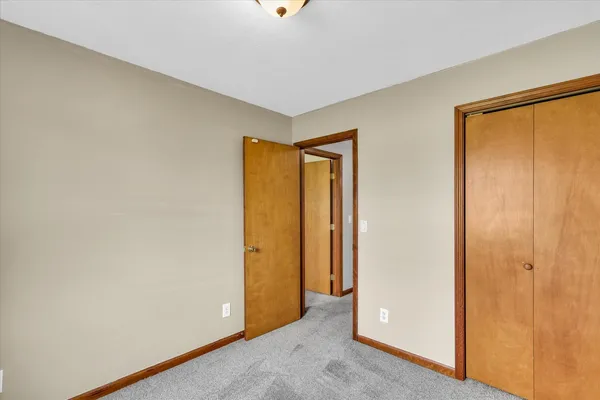 $199,900 | 3330 West William Street, Champaign, IL 61821