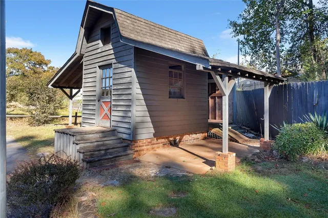 $269,900 | 305 Greenbriar Drive, Liberty, SC 29657