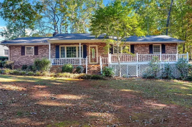 $269,900 | 305 Greenbriar Drive, Liberty, SC 29657