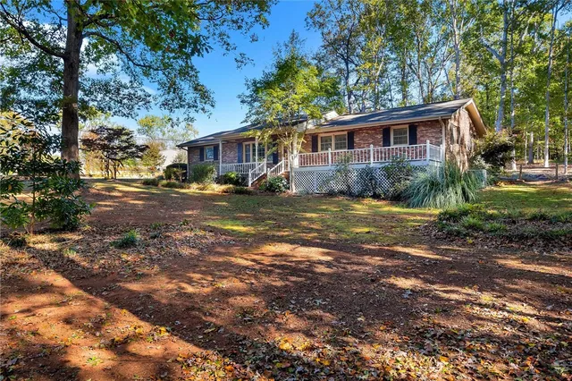 $269,900 | 305 Greenbriar Drive, Liberty, SC 29657