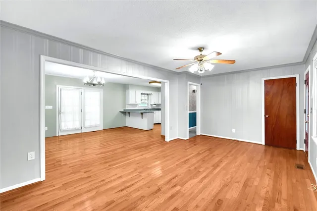 $269,900 | 305 Greenbriar Drive, Liberty, SC 29657