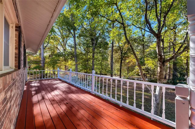 $269,900 | 305 Greenbriar Drive, Liberty, SC 29657