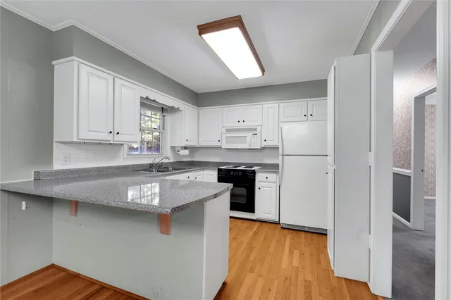 $269,900 | 305 Greenbriar Drive, Liberty, SC 29657