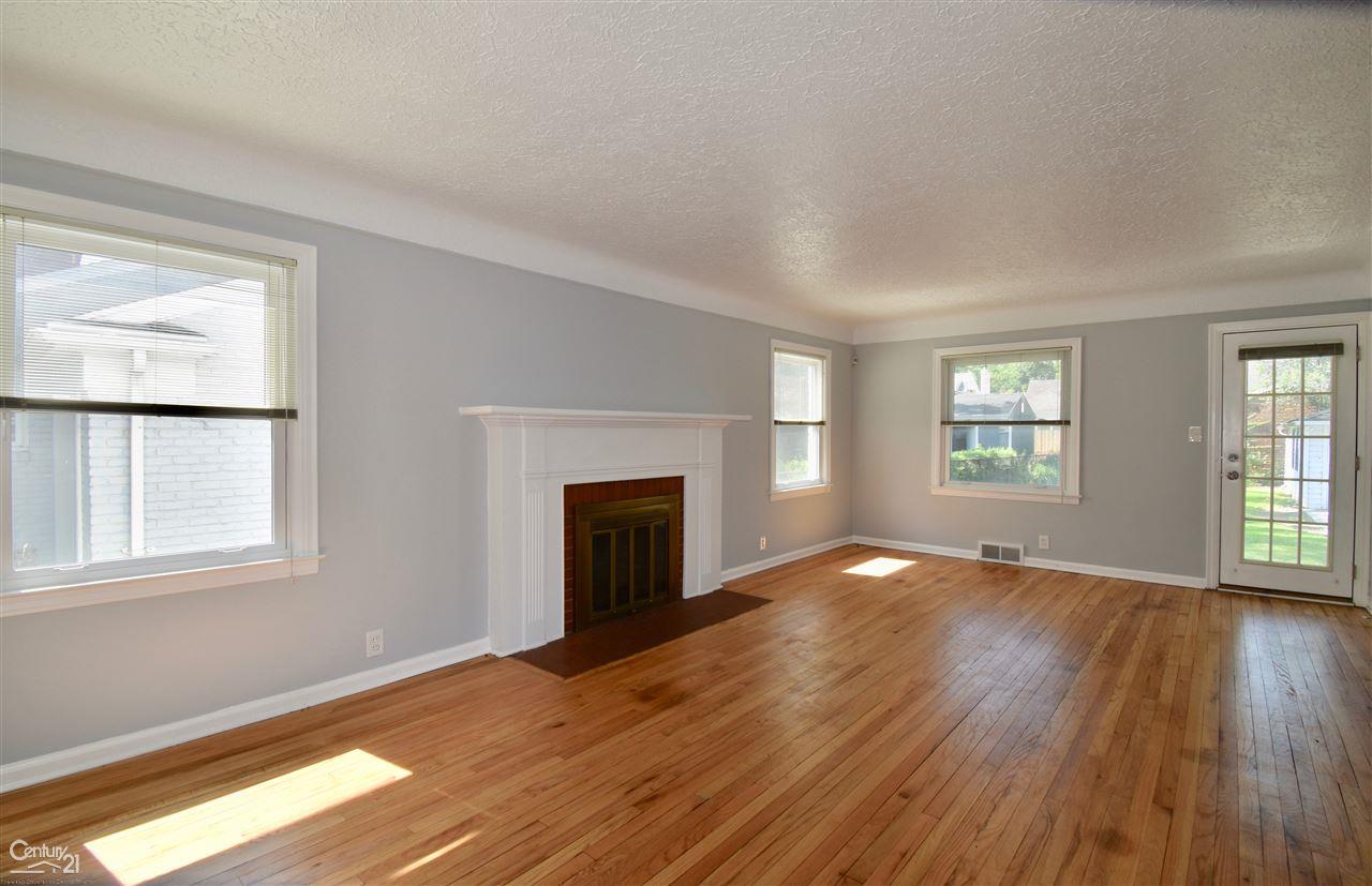 417 Moross Road Grosse Pointe Farms, MI 48236 - Photo 5 of 24