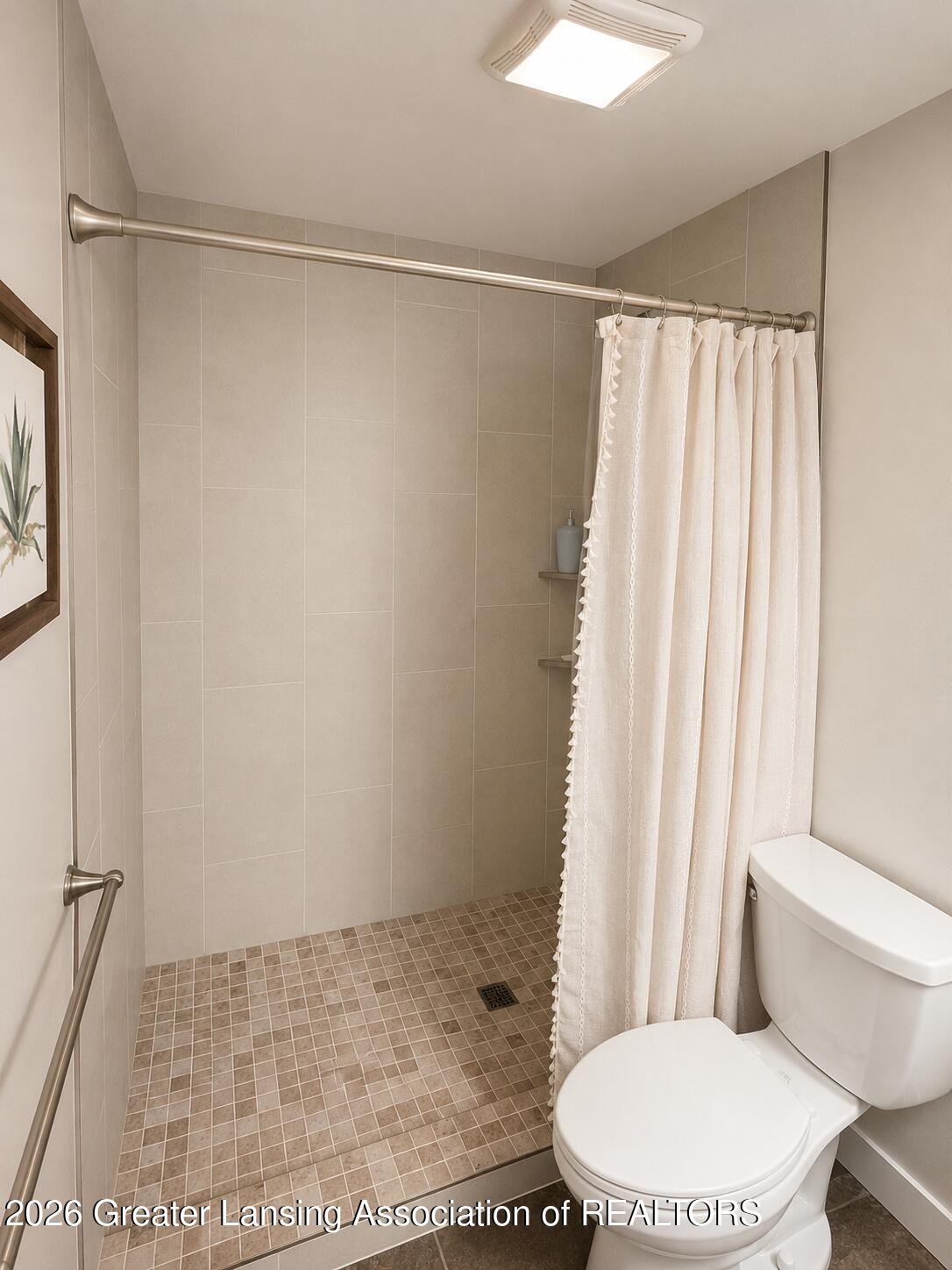 1250 Highland Hill Lowell, MI 49331 - Photo 18 of 24 Johnson bath LL2