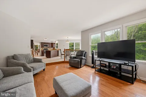 $900,000 | 5115 Hodges Road, Eldersburg, MD 21784