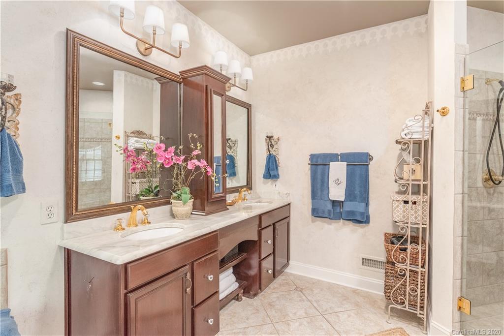 2016 Maynard Road Charlotte, NC 28270 - Photo 21 of 48 Gallery Image 21