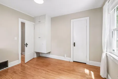 $300,000 | 5252 43rd Avenue South, Minneapolis, MN 55417