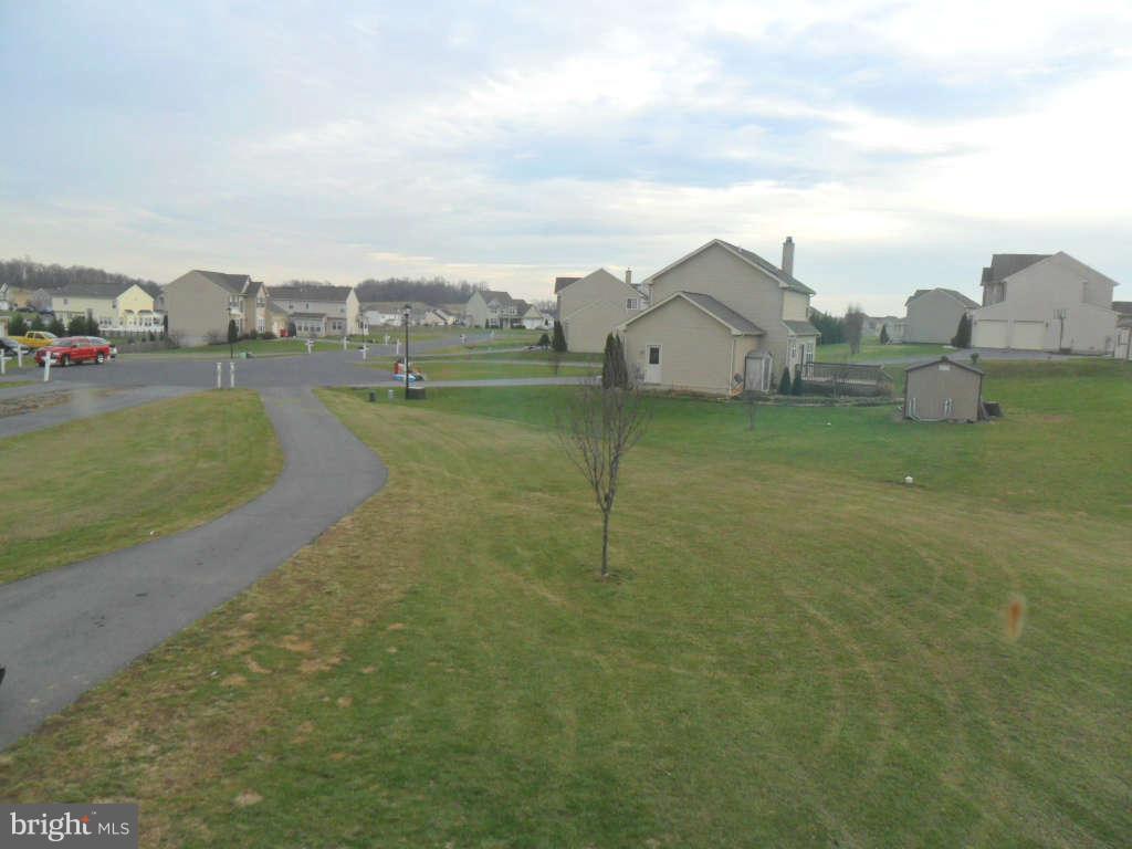 103 Ripe Berry Lane Martinsburg, WV 25403 - Photo 4 of 19