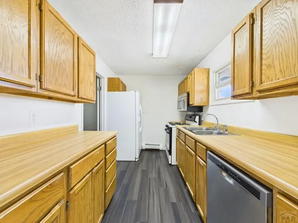 $440,000 | 959-961 South Honeysuckle Drive, Pueblo, CO 81007