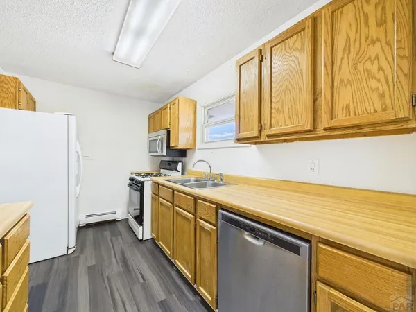 $440,000 | 959-961 South Honeysuckle Drive, Pueblo, CO 81007