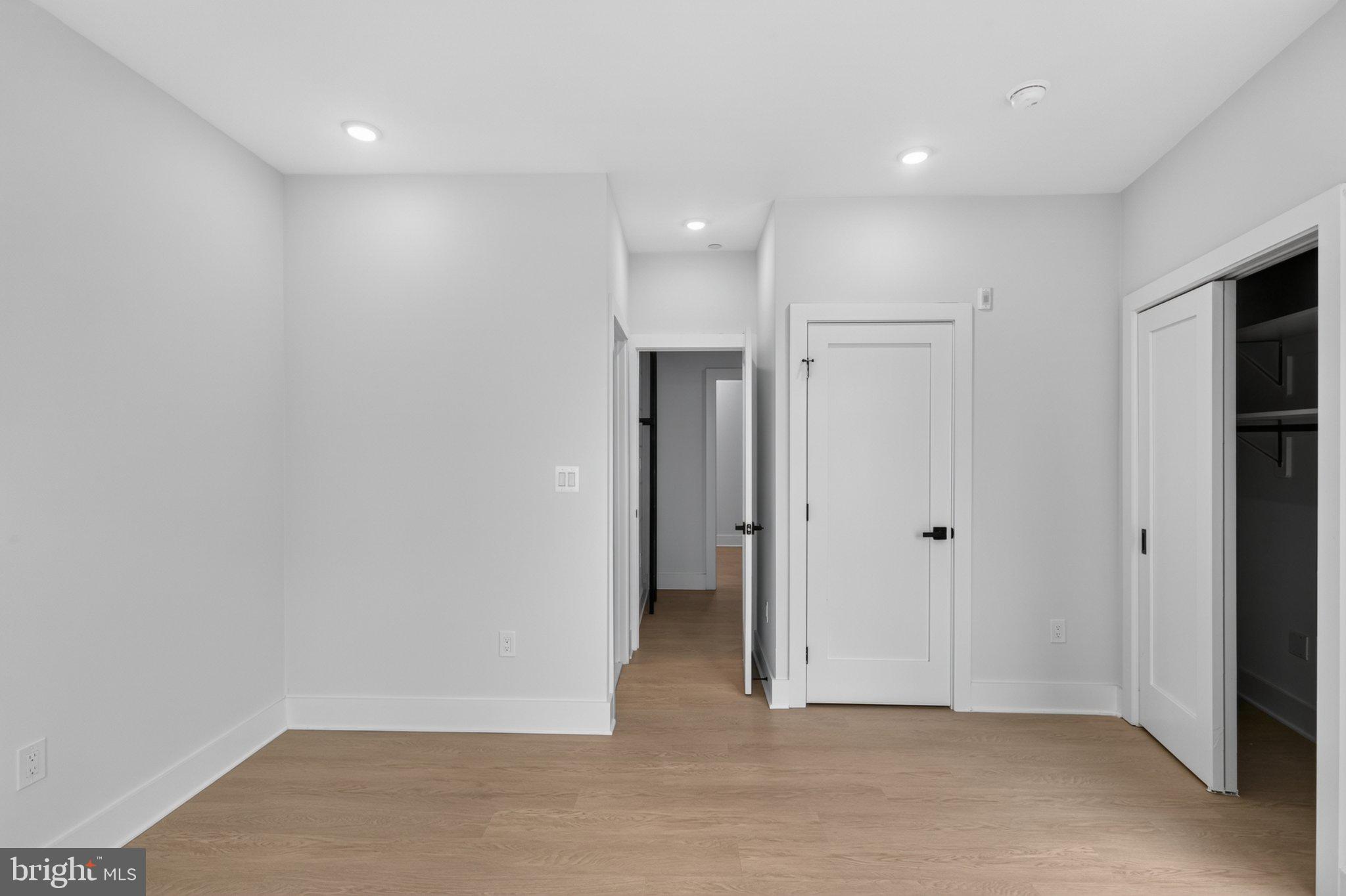 1650 Columbia Road Northwest, Unit 402 Washington, DC 20009 - Photo 10 of 19 Bright and airy modern hallway.