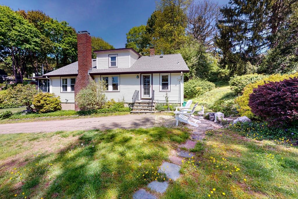 11 Spring Street Ipswich, MA 01938 - Photo 19 of 24 Gallery Image 19