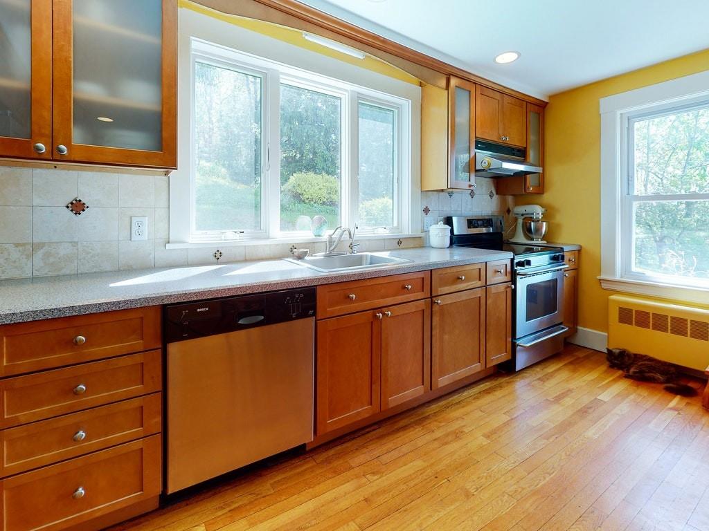 11 Spring Street Ipswich, MA 01938 - Photo 7 of 24 Gallery Image 7
