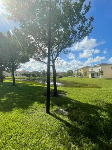 $3,200 | 730 Northwest Leonardo Circle, Port St. Lucie, FL 34986