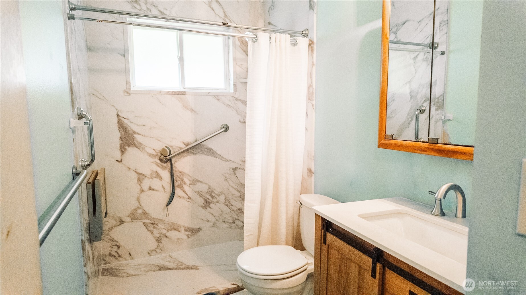 17909 Southeast 121st Place Renton, WA 98059 - Photo 5 of 9