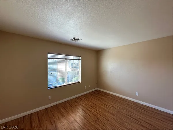 $1,900 | 9510 Diamond Bridge Avenue, Las Vegas, NV 89166