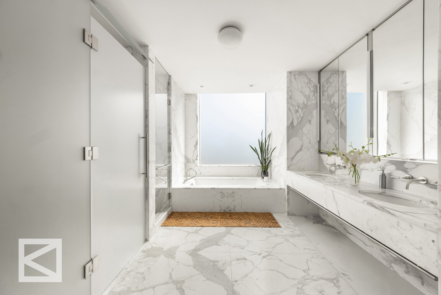 350 West Broadway, Unit PH Manhattan, NY 10013 - Photo 9 of 32 a bathroom with a tub sink and mirror