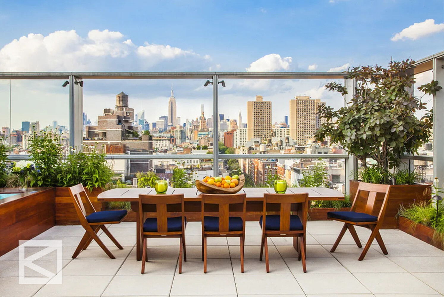 350 West Broadway, Unit PH Manhattan, NY 10013 - Photo 10 of 32 a dining area with furniture and a large window
