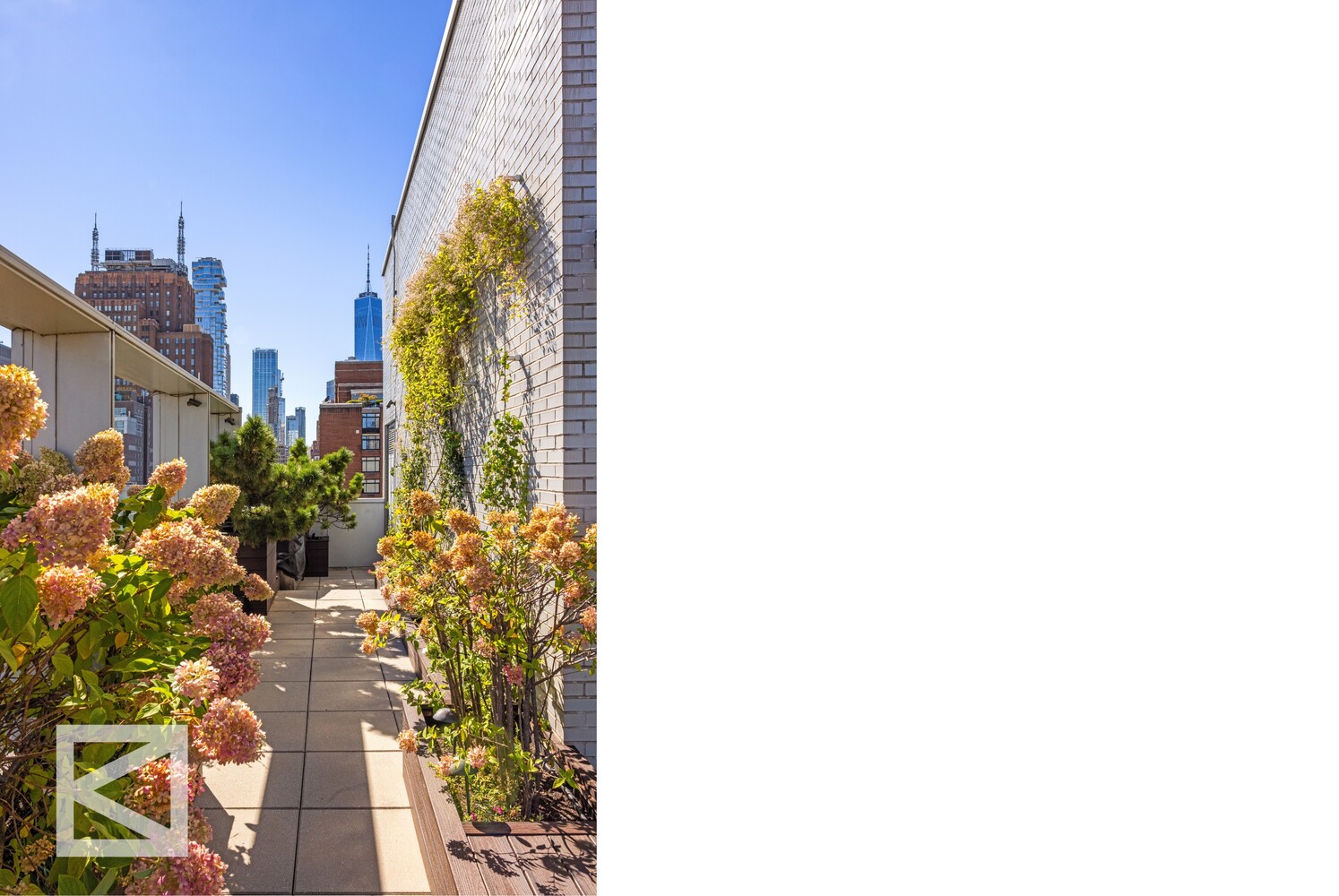 350 West Broadway, Unit PH Manhattan, NY 10013 - Photo 29 of 32 a view of a city