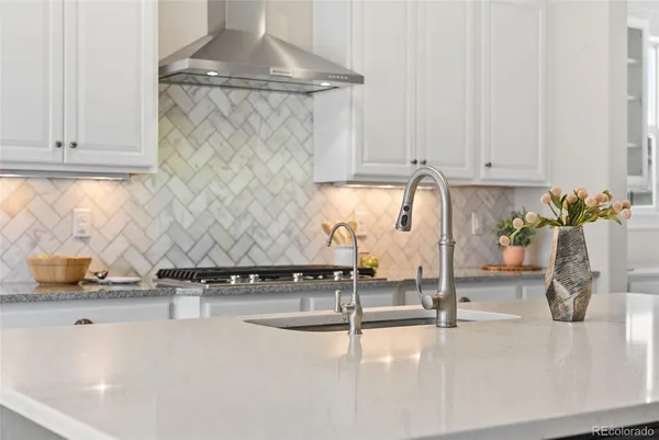 $1,250,000 | 27620 East Lakeview Drive, Aurora, CO 80016