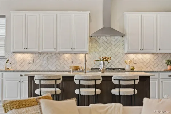 $1,250,000 | 27620 East Lakeview Drive, Aurora, CO 80016