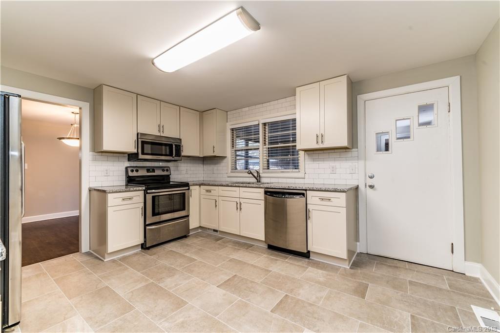 1079 Suttle Road Lancaster, SC 29720 - Photo 3 of 34 Gallery Image 3