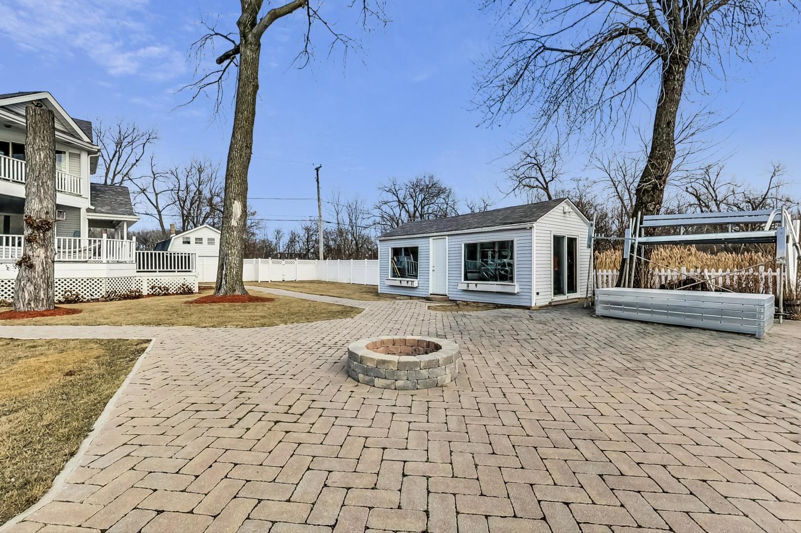 41868 North Venn Road Antioch, IL 60002 - Photo 23 of 36 Gallery Image 23