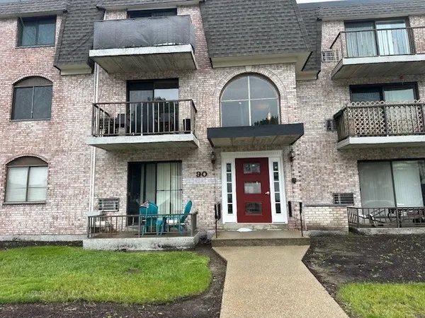 $349,900 | 90 High Street, Unit 309, Dedham, MA 02026