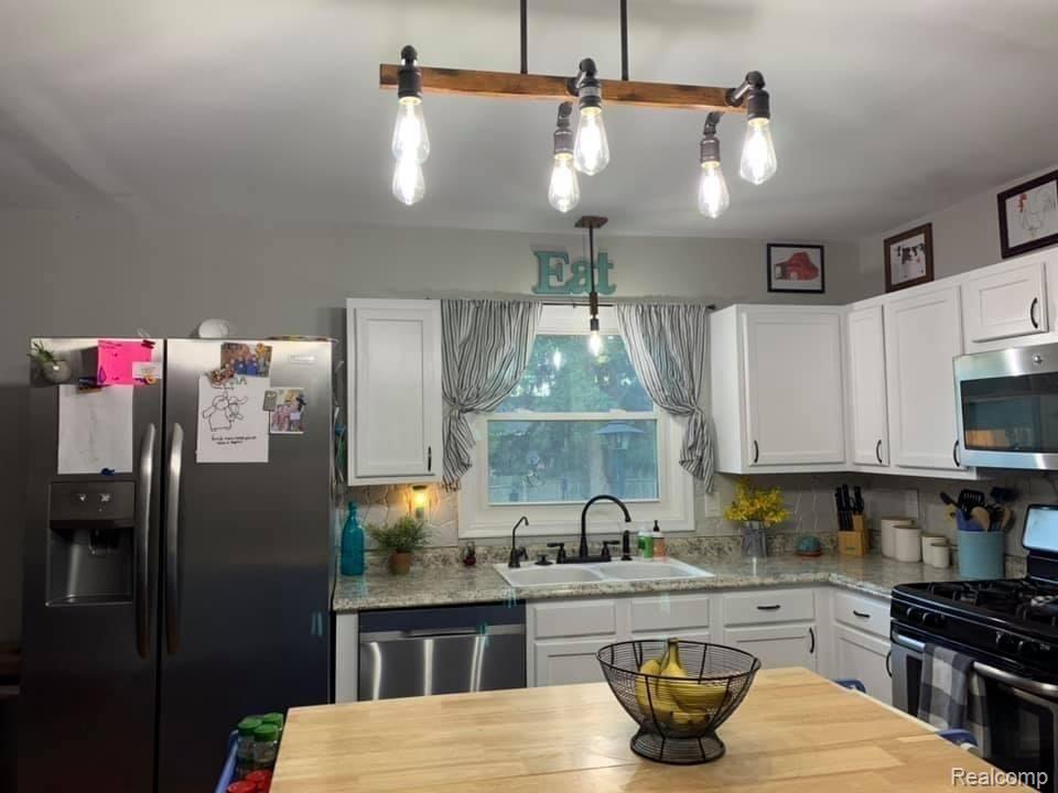 5377 North Georgetown Road Grand Blanc, MI 48439 - Photo 11 of 30 IMG_6139.JPG