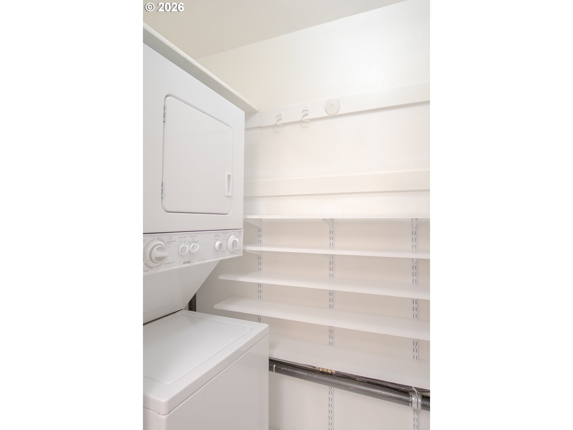 14095 Southwest Walker Road, Unit 71 Beaverton, OR 97005 - Photo 10 of 26 Laundry