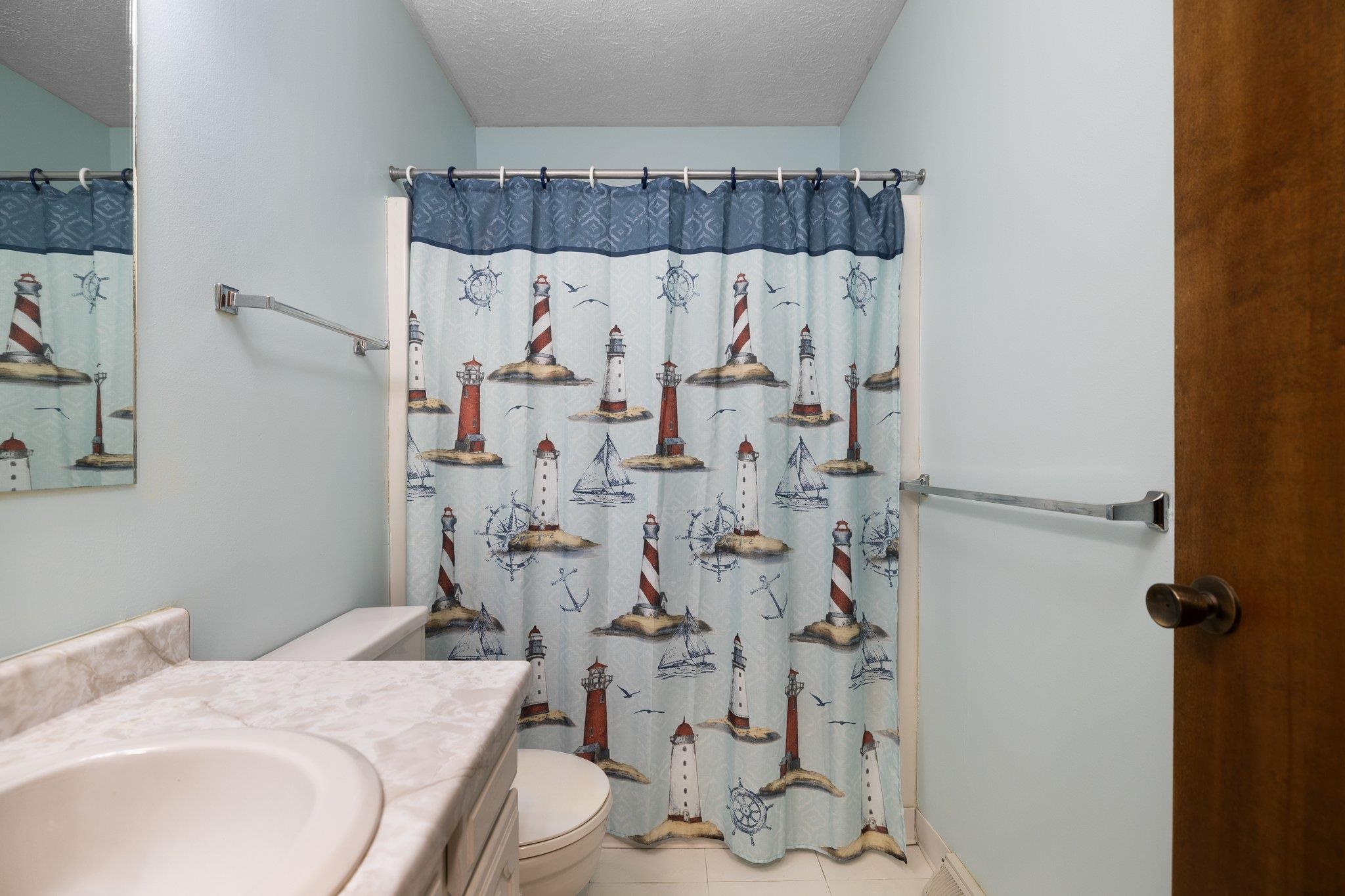 3861 East Hammond Road Traverse City, MI 49686 - Photo 16 of 31 1931959-a3cbadb8-8d54-4ba9-aeab-48ddda3e0696.JPG