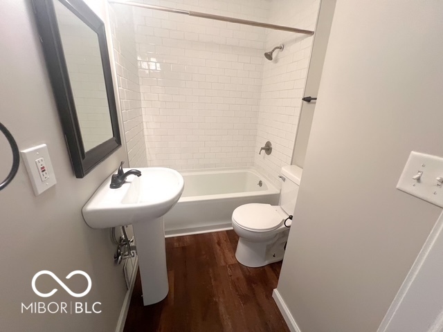 319 South Webster Avenue Indianapolis, IN 46219 - Photo 16 of 25