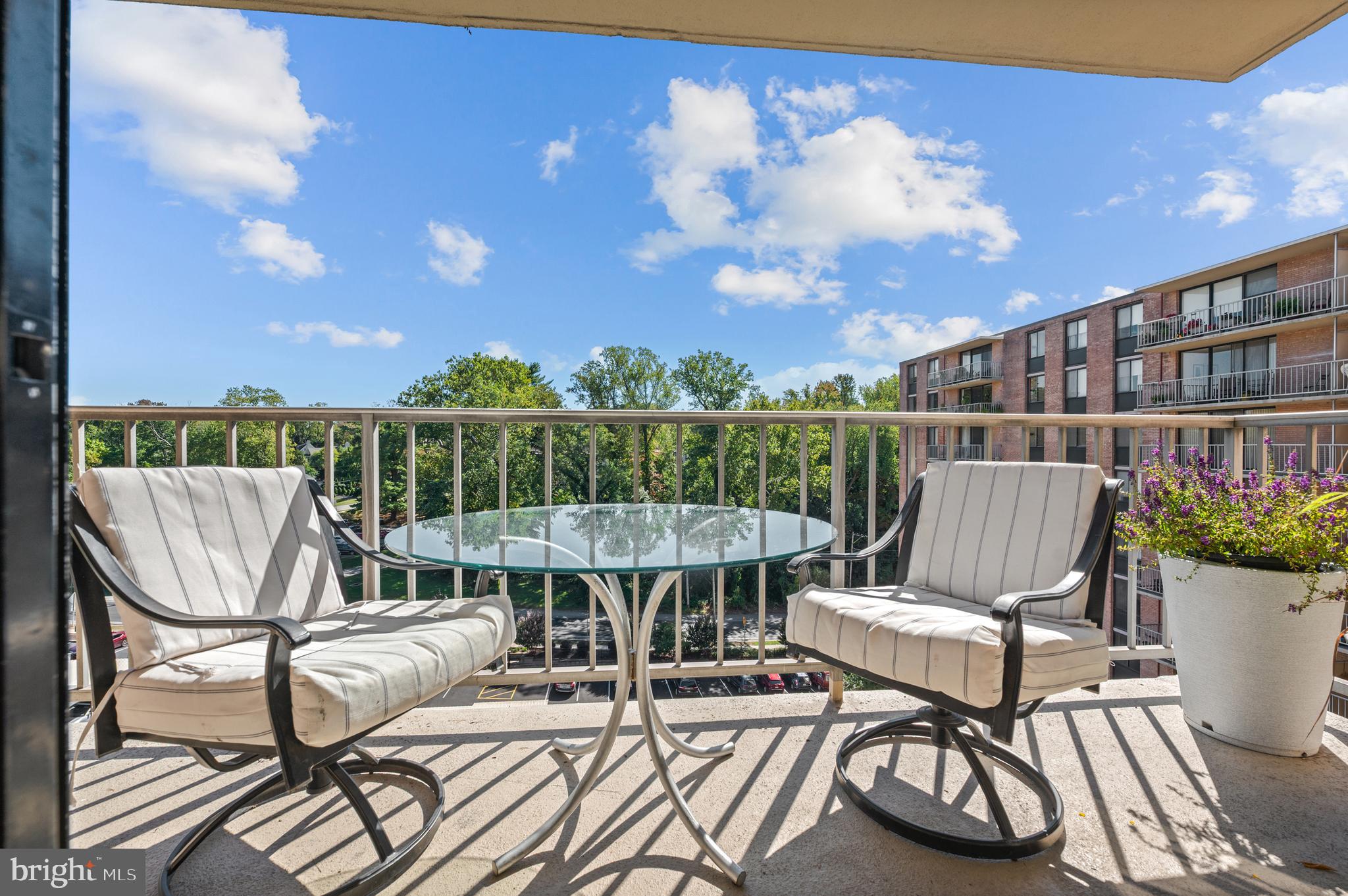 801 Yale Avenue, Unit 1015 Swarthmore, PA 19081 - Photo 18 of 32 Veranda