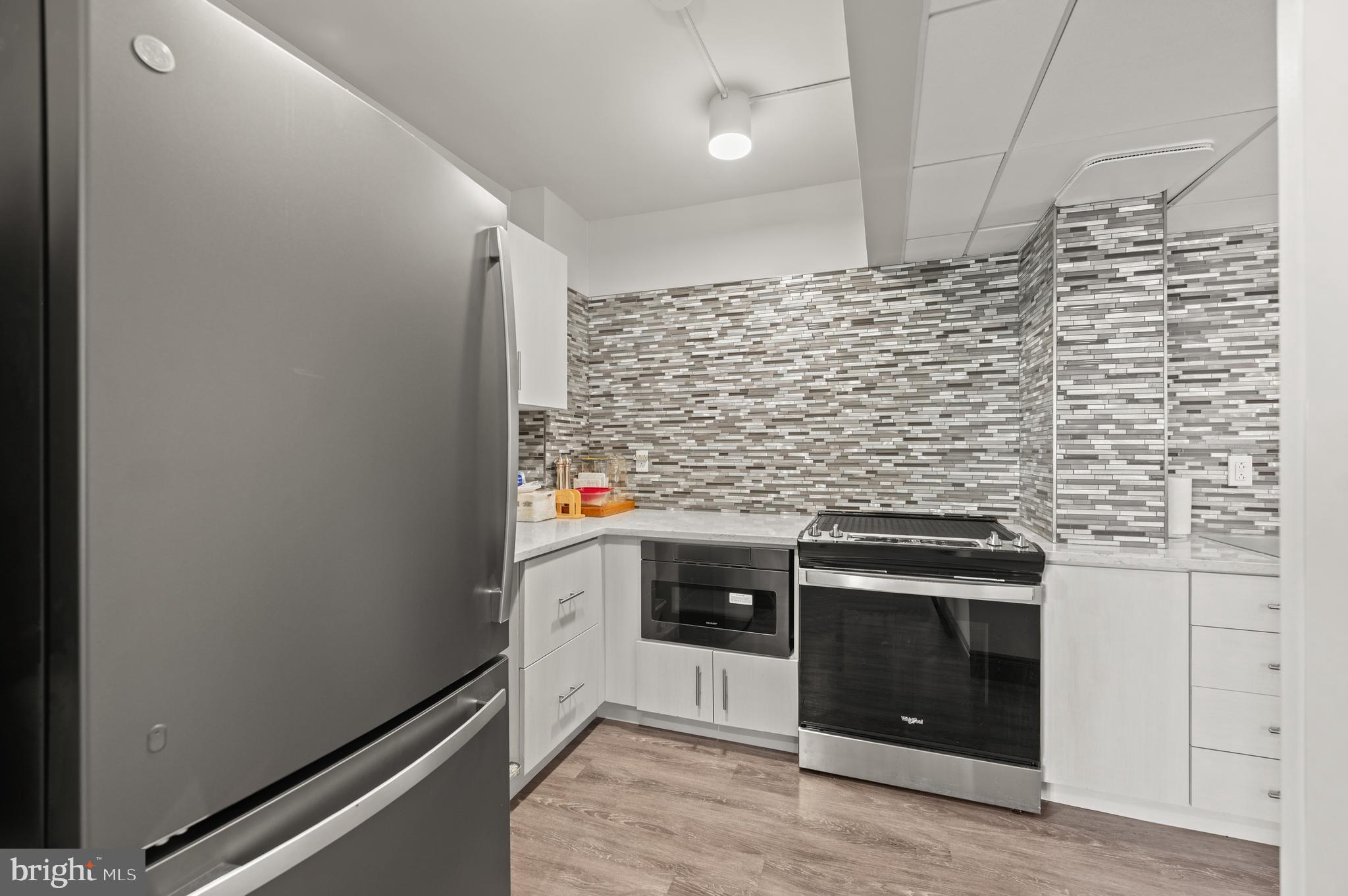 801 Yale Avenue, Unit 1015 Swarthmore, PA 19081 - Photo 25 of 32 Common area