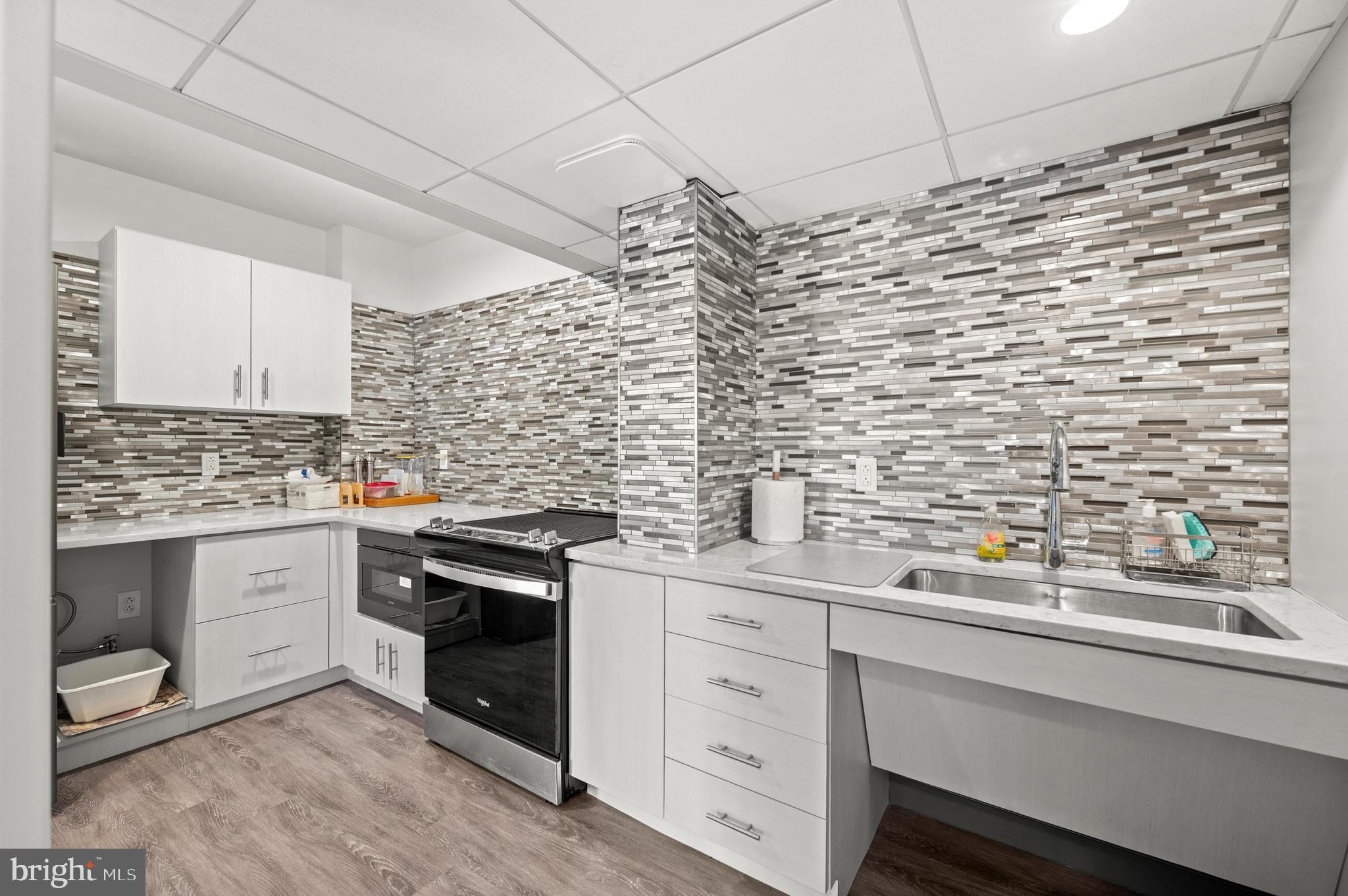 801 Yale Avenue, Unit 1015 Swarthmore, PA 19081 - Photo 26 of 32 Common area