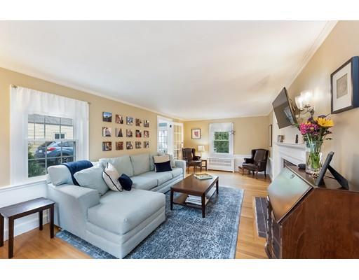 549 Chestnut Street Needham, MA 02492 - Photo 3 of 15