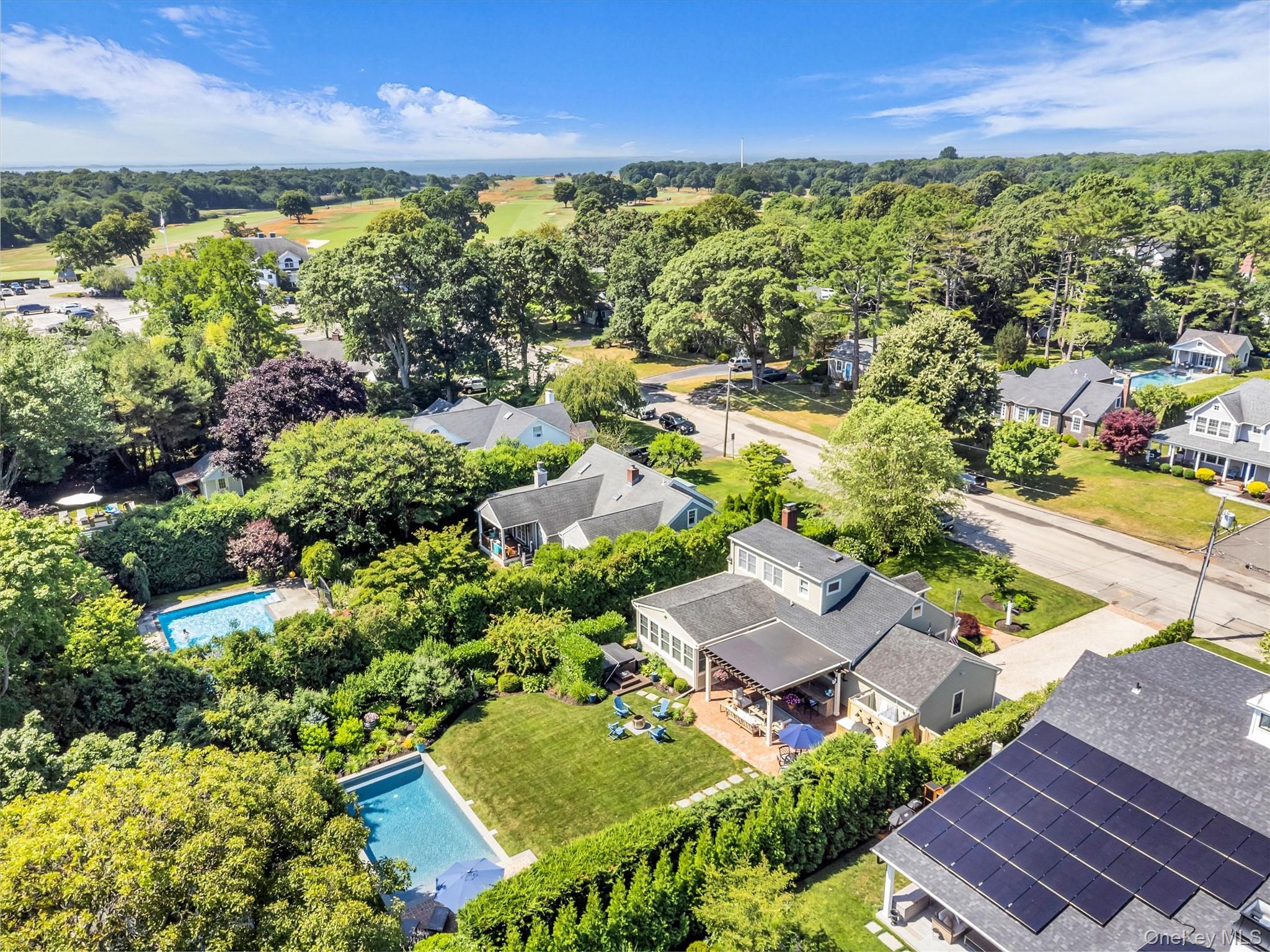 7 Country Club Road Bellport, NY 11713 - Photo 44 of 45