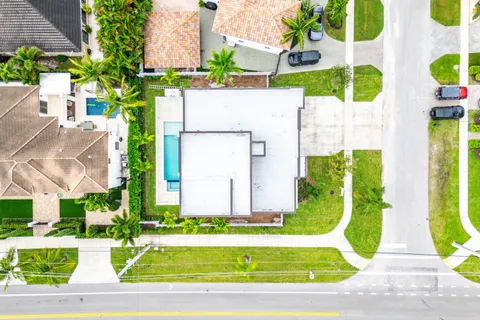 $5,695,000 | 498 Northeast 6th Street, Boca Raton, FL 33432