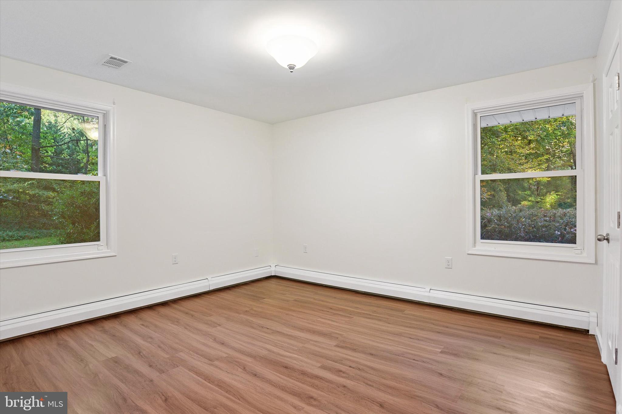 713 Gilbert Road Aberdeen, MD 21001 - Photo 15 of 25 Primary Bedroom, bright w/ access to .5 bath