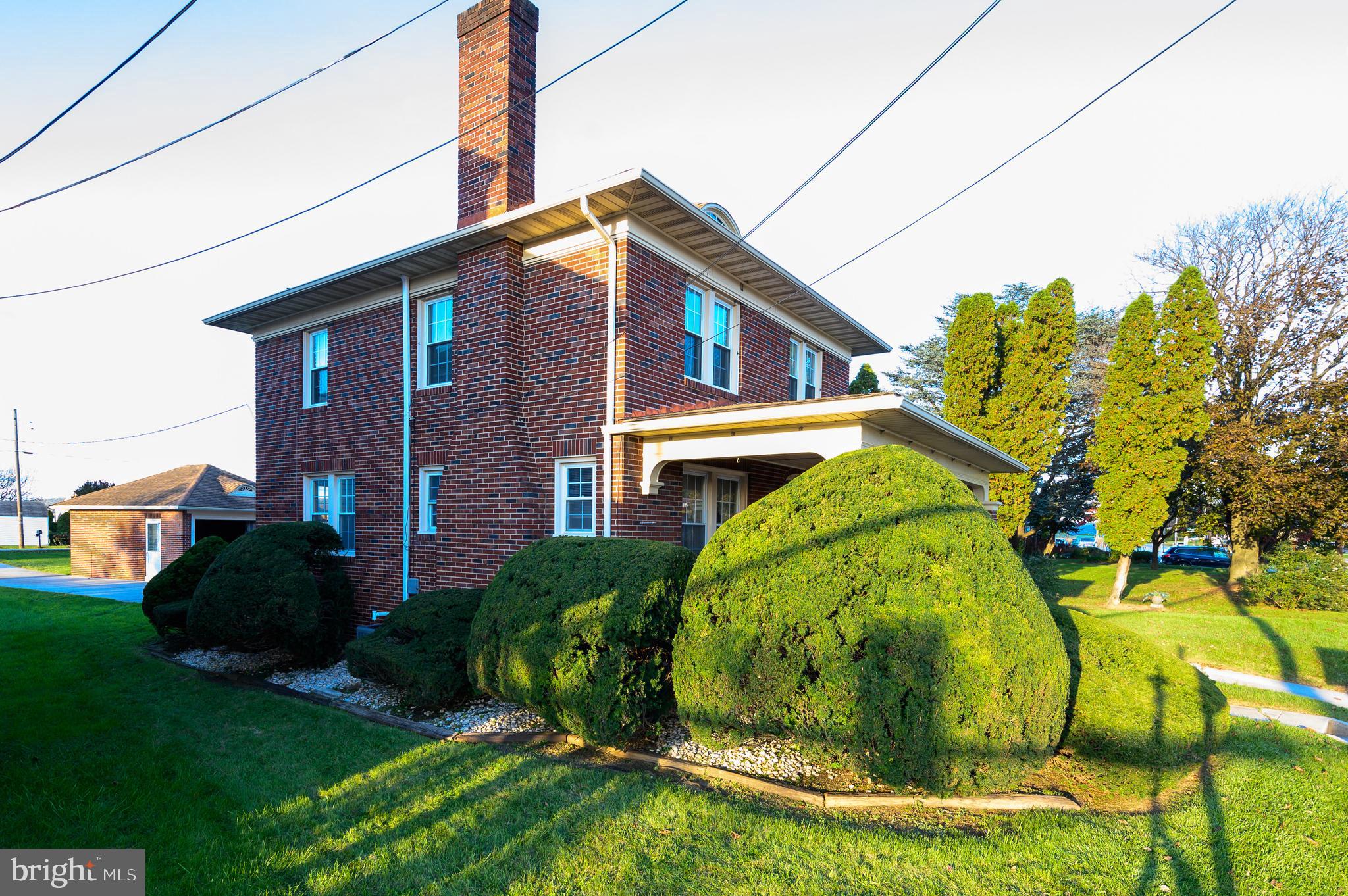 1002 York Street Hanover, PA 17331 - Photo 2 of 23