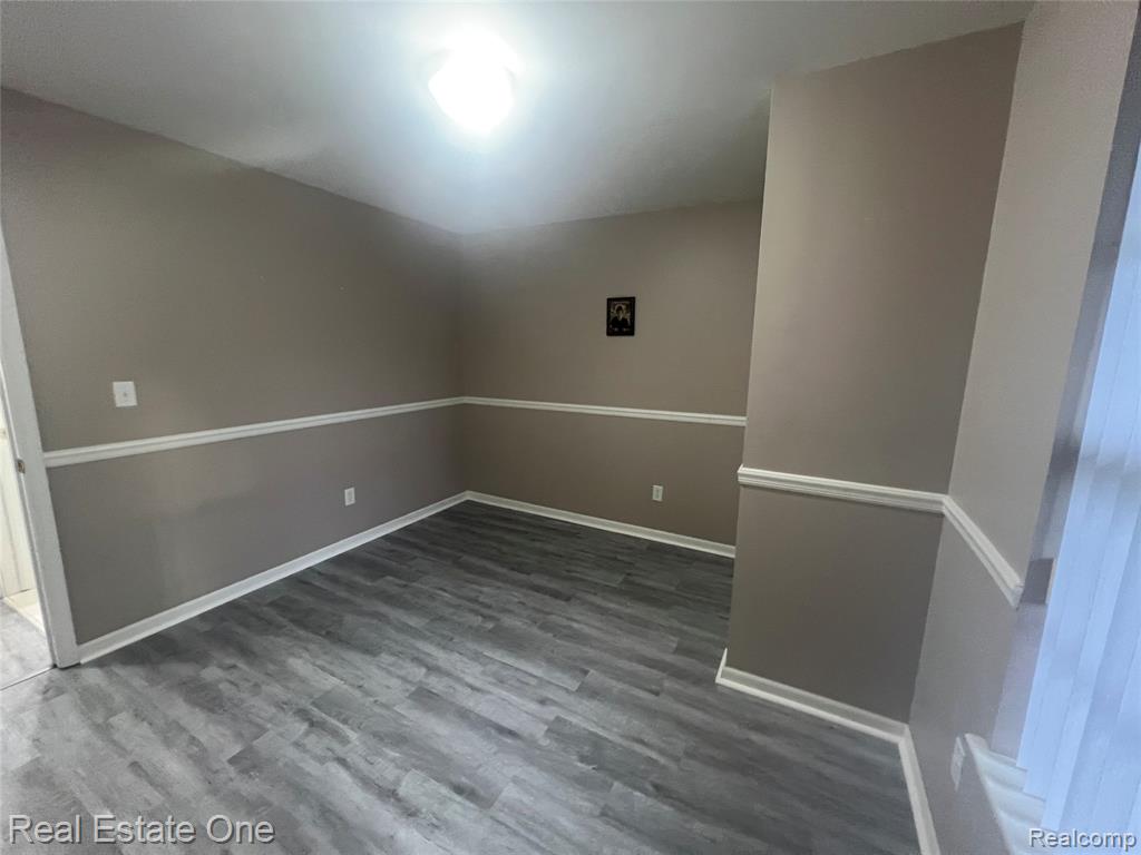 20656 Dunham Road Clinton Township, MI 48038 - Photo 25 of 36