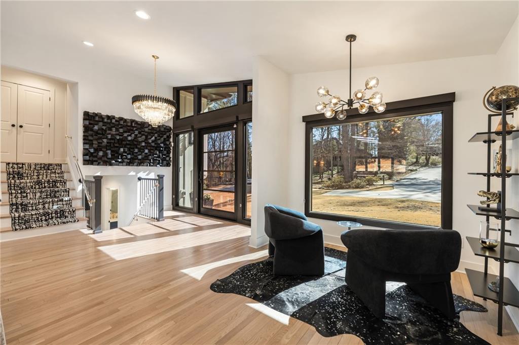 4217 Paces Ferry Road Southeast Atlanta, GA 30339 - Photo 7 of 45 Gallery Image 7