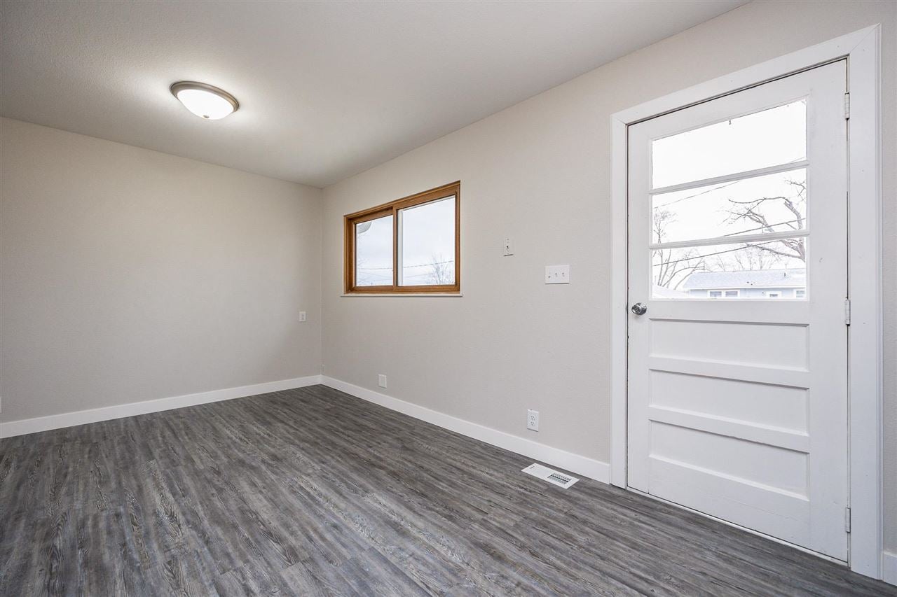 1012 Cheyenne Road Northwest Cedar Rapids, IA 52405 - Photo 8 of 24 Gallery Image 8