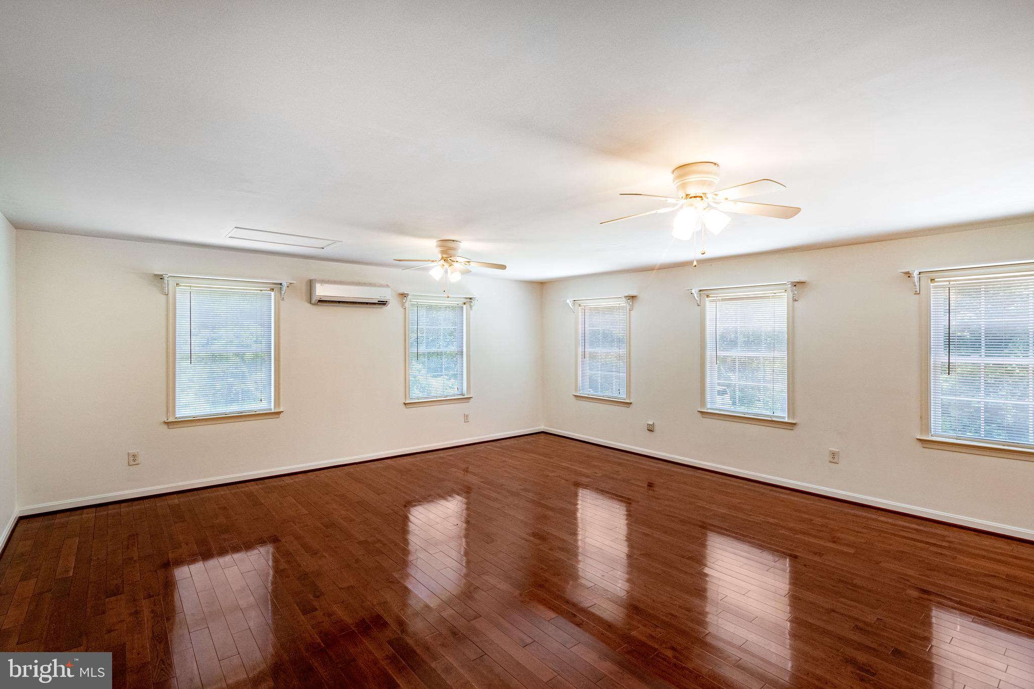 1415 Sowego Road Catlett, VA 20119 - Photo 46 of 67 Well lit, additional, family room.
